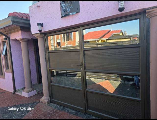 3 BEDROOM HOUSE FOR SALE IN PIMVILLE ZONE 4